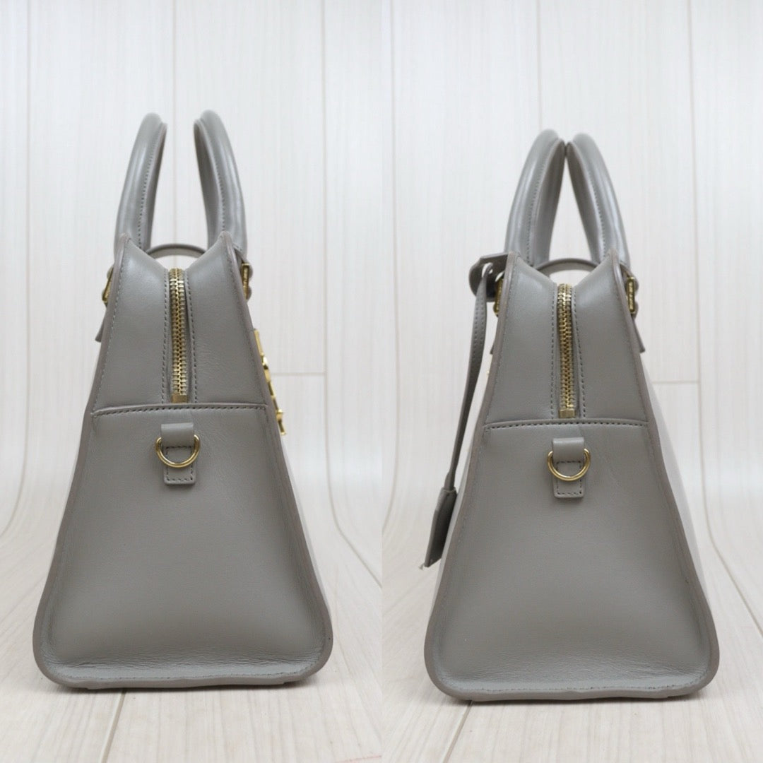 Very Good ( Rank A)｜  Saint Laurent YSL Skin Calf Leather cabas Hand Bag Grey ｜P25101304