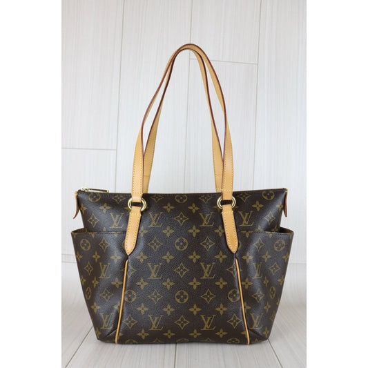 Include Entrupy Certificate of Authenticity｜Good ( Rank AB)｜ Louis Vuitton Monogram Totally PM Tote Bag｜S25120701