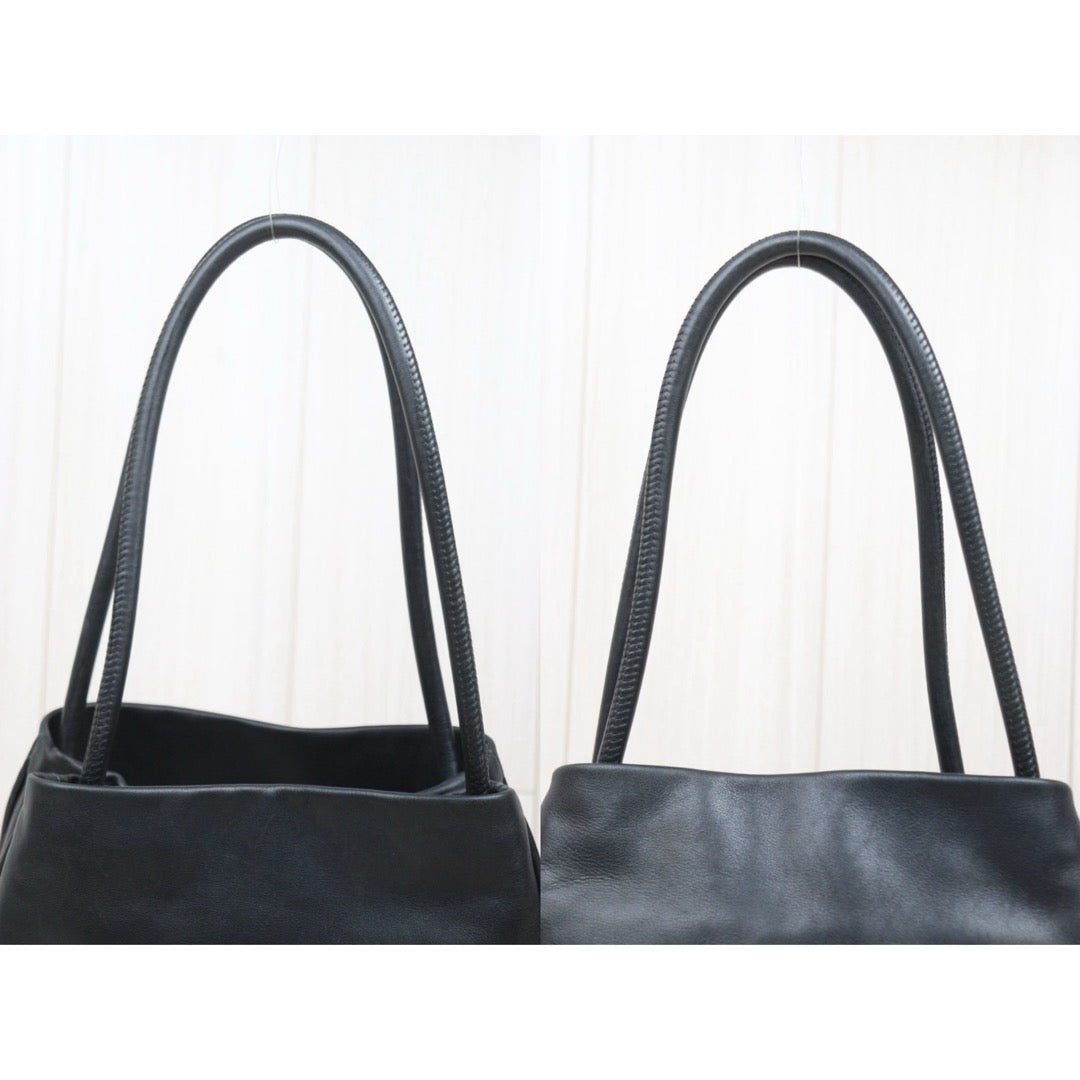 Good ( Rank AB) ｜ CHANEL Camellia Lamb Skin ToteBag PM Made In 2002～2003Year ｜W25121606