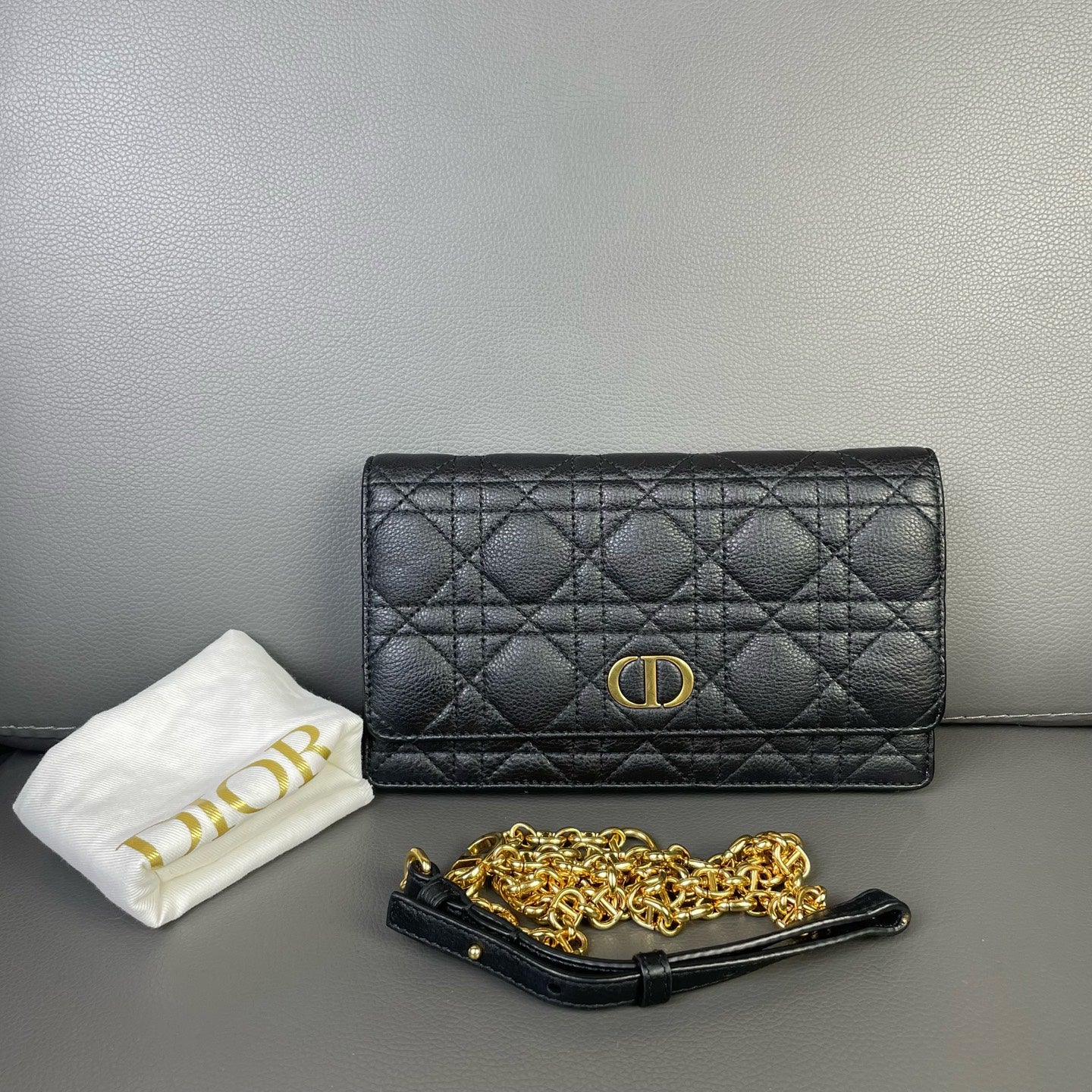 Very Good ( Rank A) ｜Dior 2021 caro bag