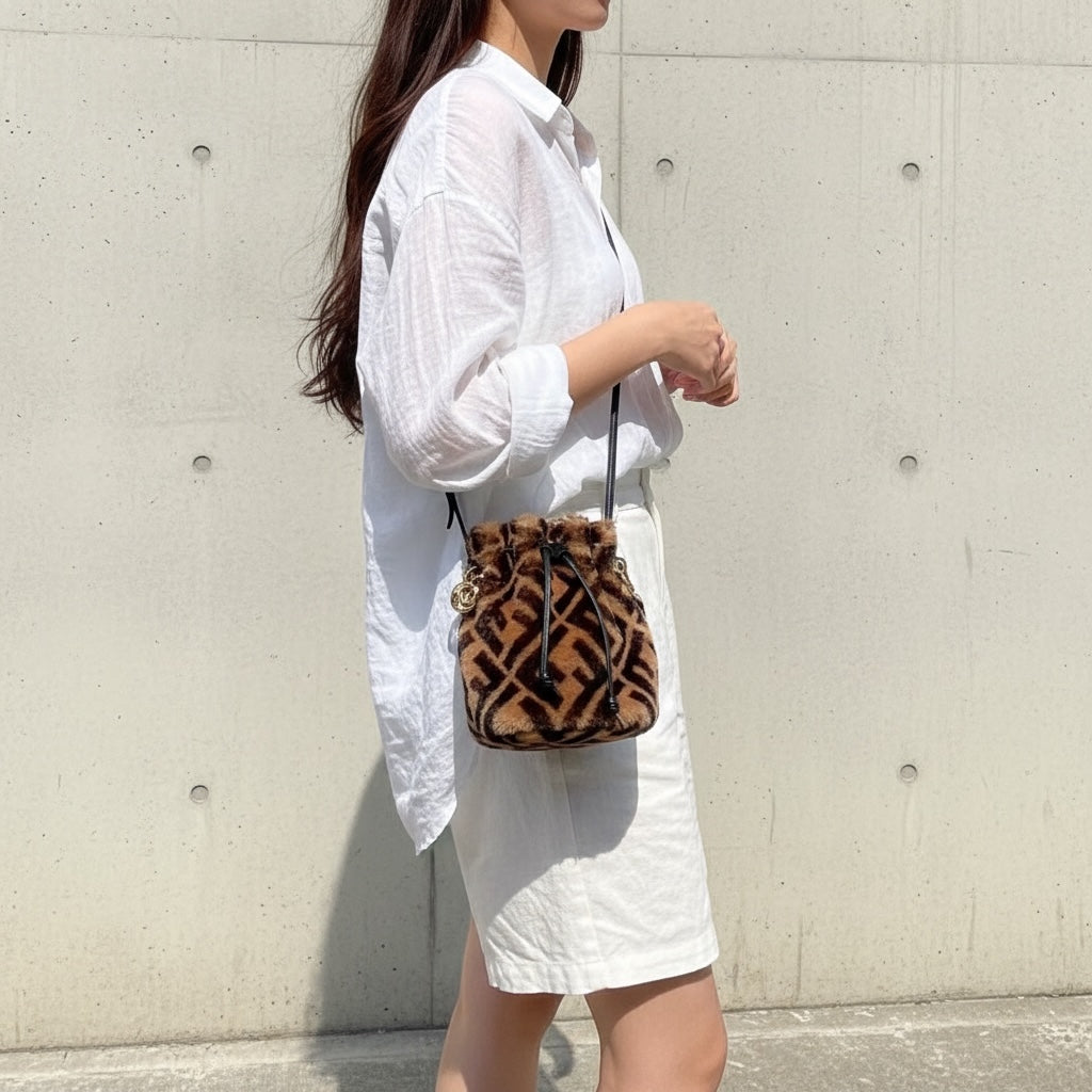 Include Entrupy Certificate of Authenticity｜Very Good ( Rank A)｜ FENDI Zucca Sheep Skin Mini Mon Tresor Bucket bag Shoulder Bag Brown ｜S26060119
