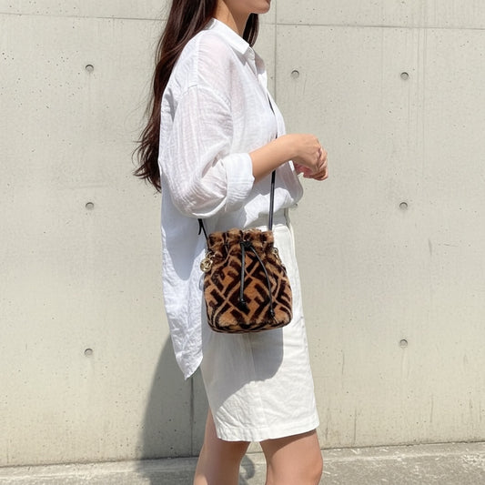 Include Entrupy Certificate of Authenticity｜Very Good ( Rank A)｜ FENDI Zucca Sheep Skin Mini Mon Tresor Bucket bag Shoulder Bag Brown ｜S26060119