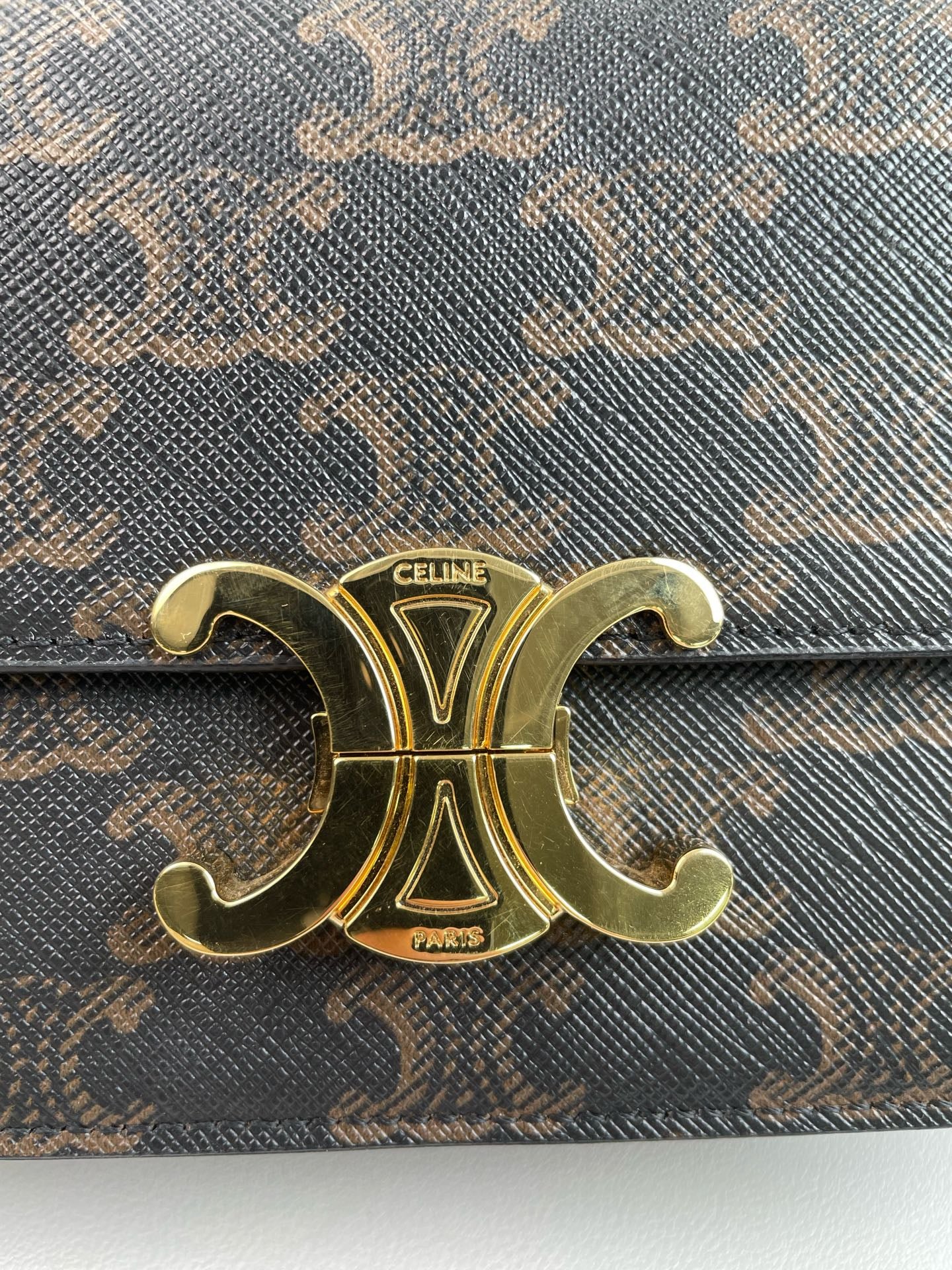 Second installment 2/3｜ Very Good ( Rank A) ｜CELINE Macadam Triomphe Shoulder Bag Golden Hardware