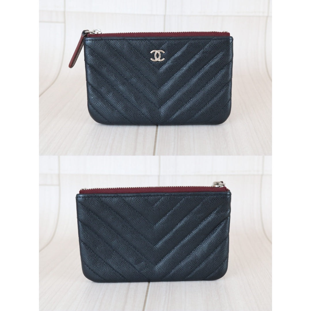 Good ( Rank AB)｜CHANEL Caviar Skin Calf Leather Card Holder Coin Purse Black Made In 2017Year｜X26030107