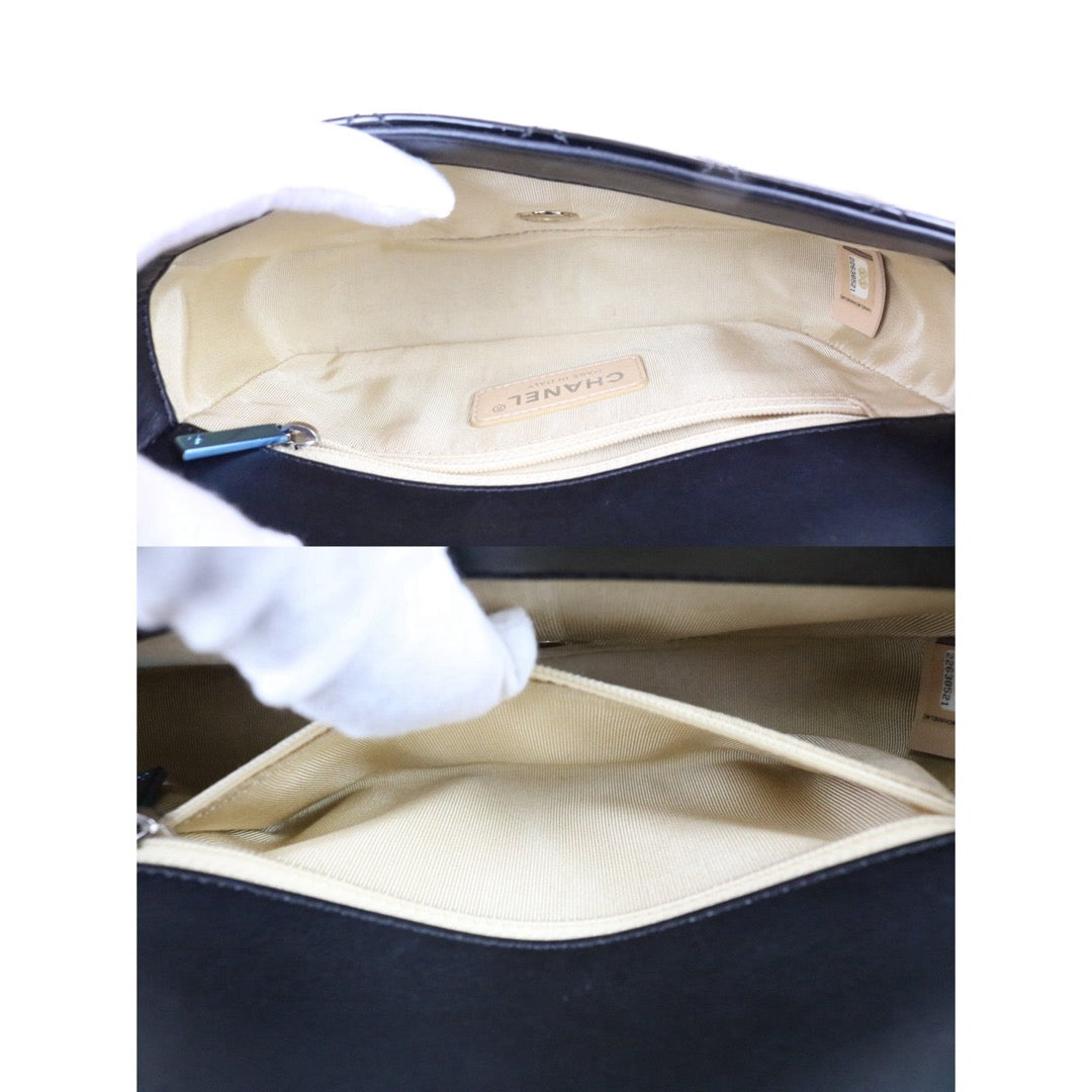 Include Entrupy Certificate of Authenticity｜Excellent（Rank SA）｜CHANEL  Quilted Patent Leather Coco Boy Flap Shoulder Bag Black Made In 2016-2017 Year｜X26083025