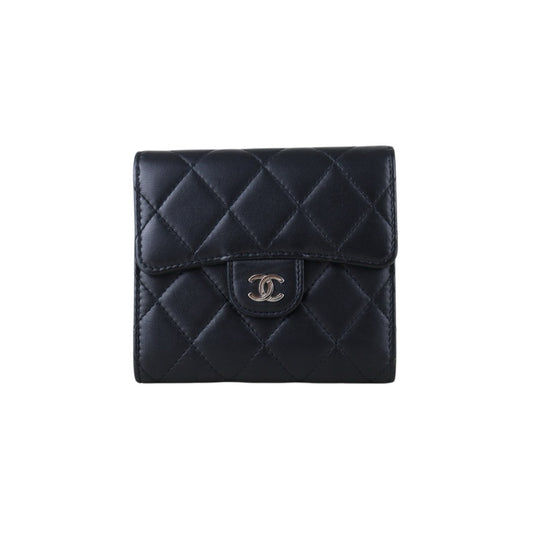 Include Entrupy Certificate of Authenticity｜Good ( Rank AB)｜CHANEL Lamb Skin Black Wallet Made In 2016 Year｜S26073112