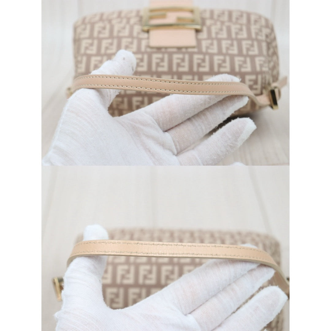 Very Good ( Rank A)｜ FENDI Zucca Mamma Baguette Shoulder Bag  Gold Hardware Pink｜25090506