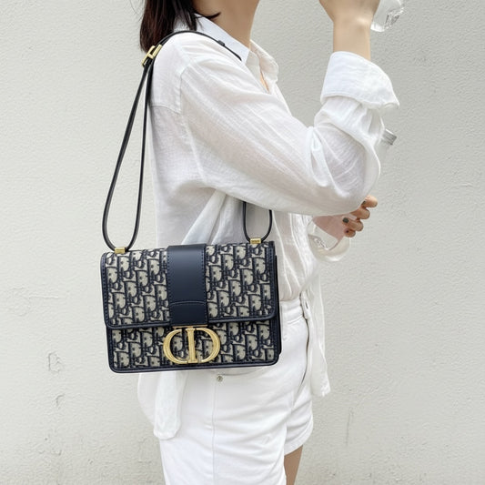Include Entrupy Certificate of Authenticity｜Very Good ( Rank A)｜Dior Trotter Montaige  Box Shoulder Bag ｜S26050603