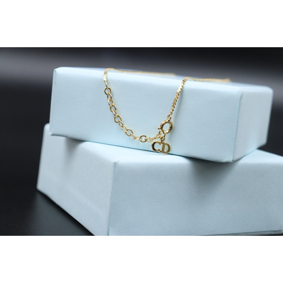Very Good ( Rank A) ｜ Dior CD Rhinestone Necklace ｜25061919