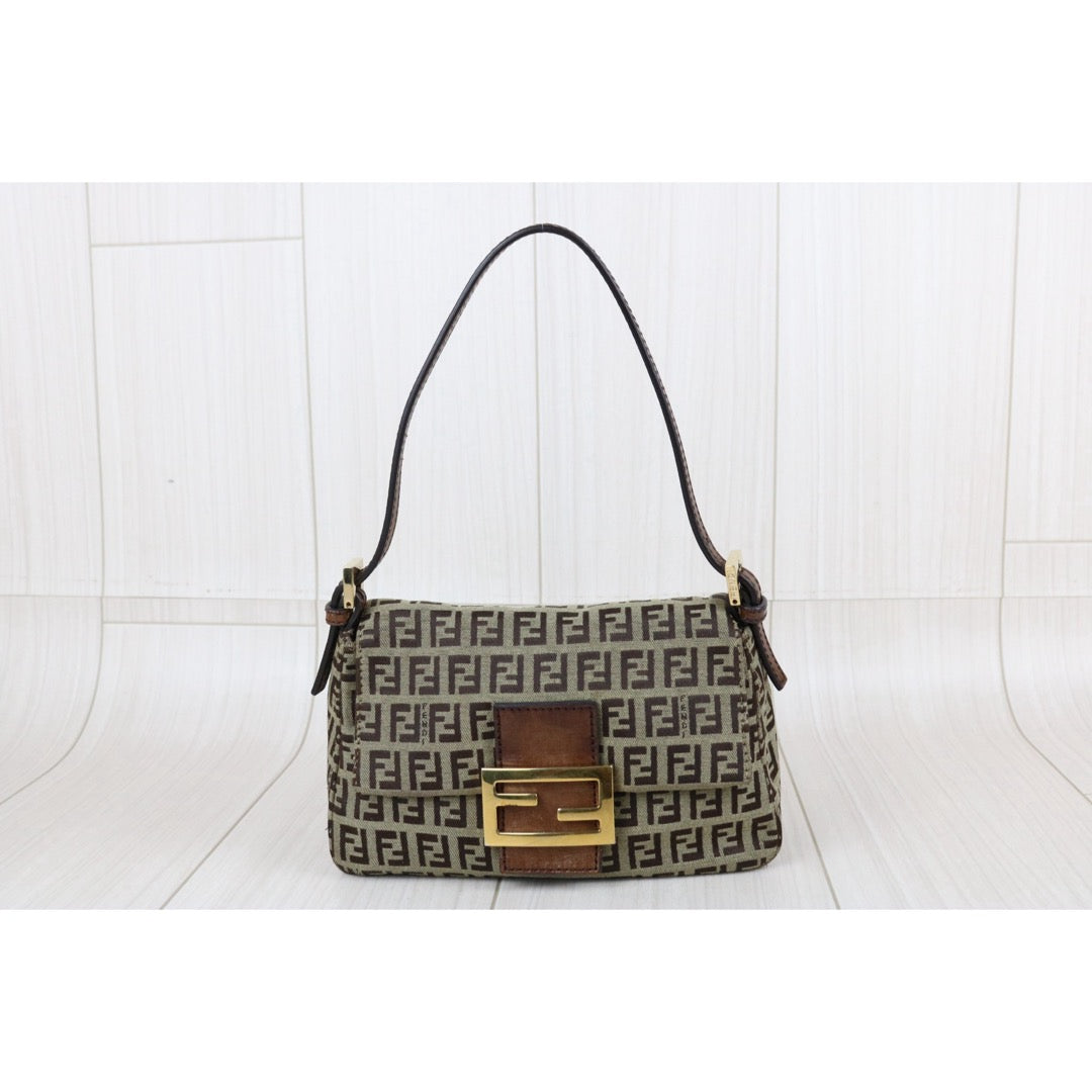 Include Entrupy Certificate of Authenticity｜Good ( Rank AB)｜ FENDI Zucca Mamma Baguette Shoulder Bag Brown｜S26082402