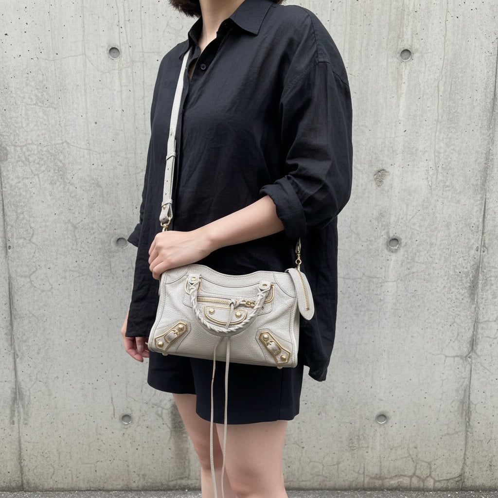 Include Entrupy Certificate of Authenticity｜Good ( Rank AB)｜Balenciaga Goatskin Edge Gaint Classic Mini City Handbag Shoulder Bag Light Gray｜S26060103