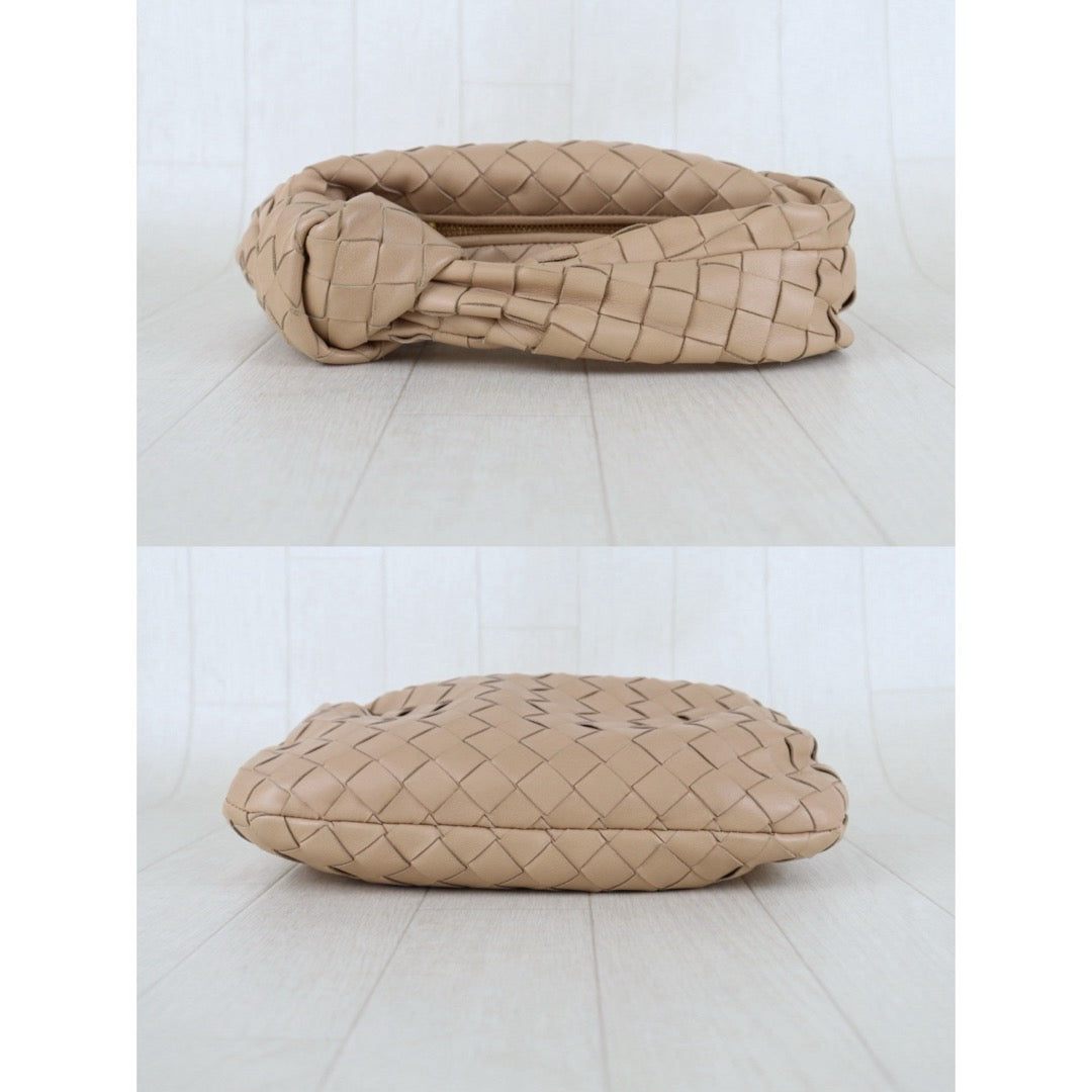 Include Entrupy Certificate of Authenticity｜Very Good ( Rank A)｜ Bottega Veneta Lamb Skin Mini Jodie Hand Bag Beige｜S26083013