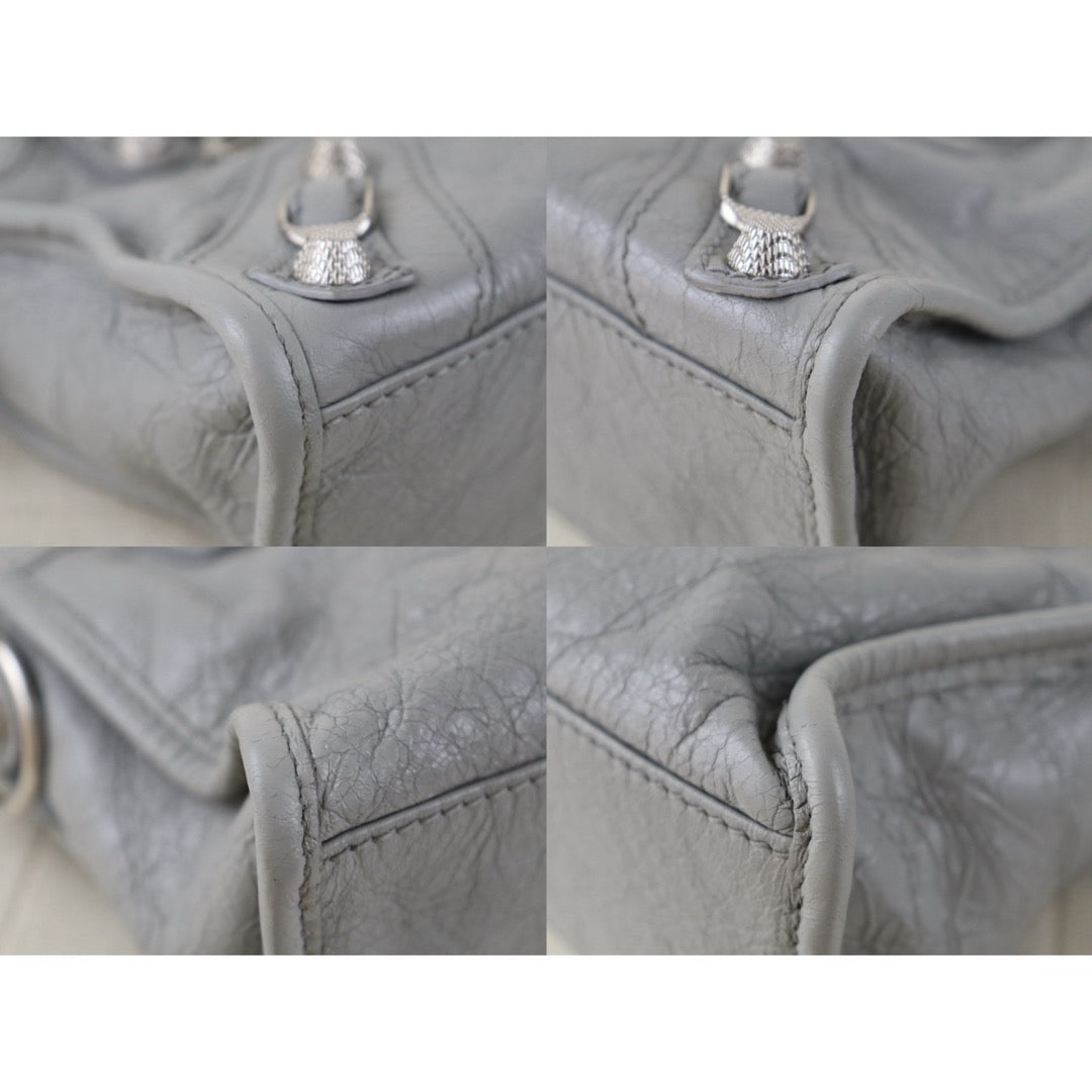 Include Entrupy Certificate of Authenticity｜Very Good ( Rank A)｜Balenciaga Waxed Leather Gaint Classic City Mini Grey HandBag Shoulder Bag ｜S26083014