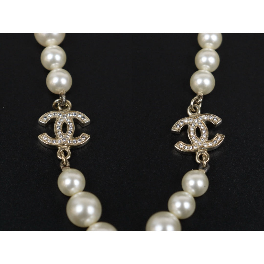 Very Good ( Rank A) ｜ CHANEL Coco Mark  Pearl Rhinestone  Necklace｜V25090507