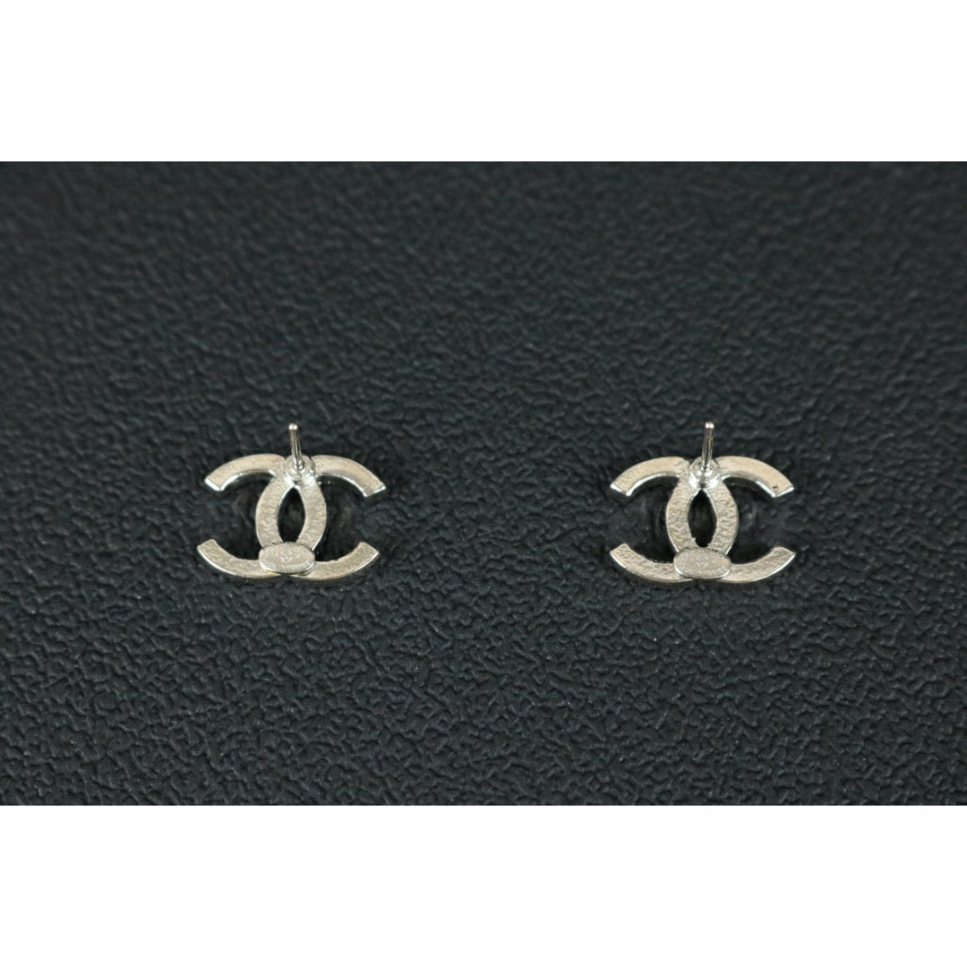 Include Authentic Detective Certificate of Authenticity｜Very Good ( Rank A)｜ CHANEL A14V COCO Mark Rhinestone Earrings Made In 2014Year｜S26050712