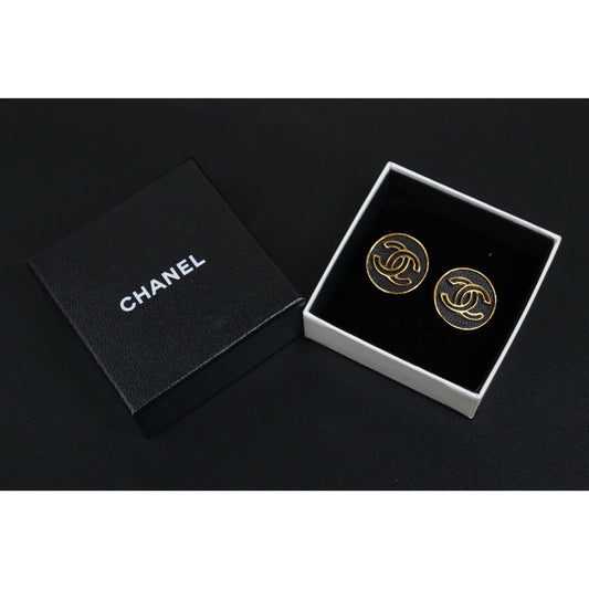 Include Authentic Detective Certificate of Authenticity｜Very Good ( Rank A) ｜CHANEL 03P Coco Mark Golden Earrings Made In 2003 Year ｜26052102
