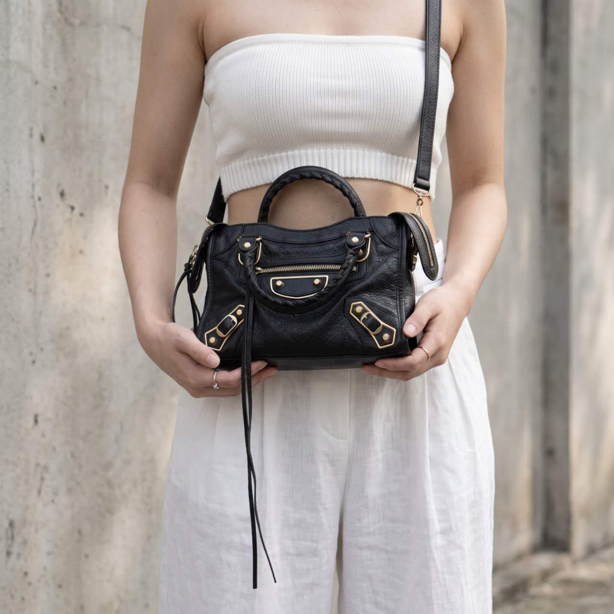Include Entrupy Certificate of Authenticity｜Very Good ( Rank A)｜Balenciaga Chevre Leather Gaint Classic Metallic Edge City Mini Black HandBag Shoulder Bag ｜X26092111