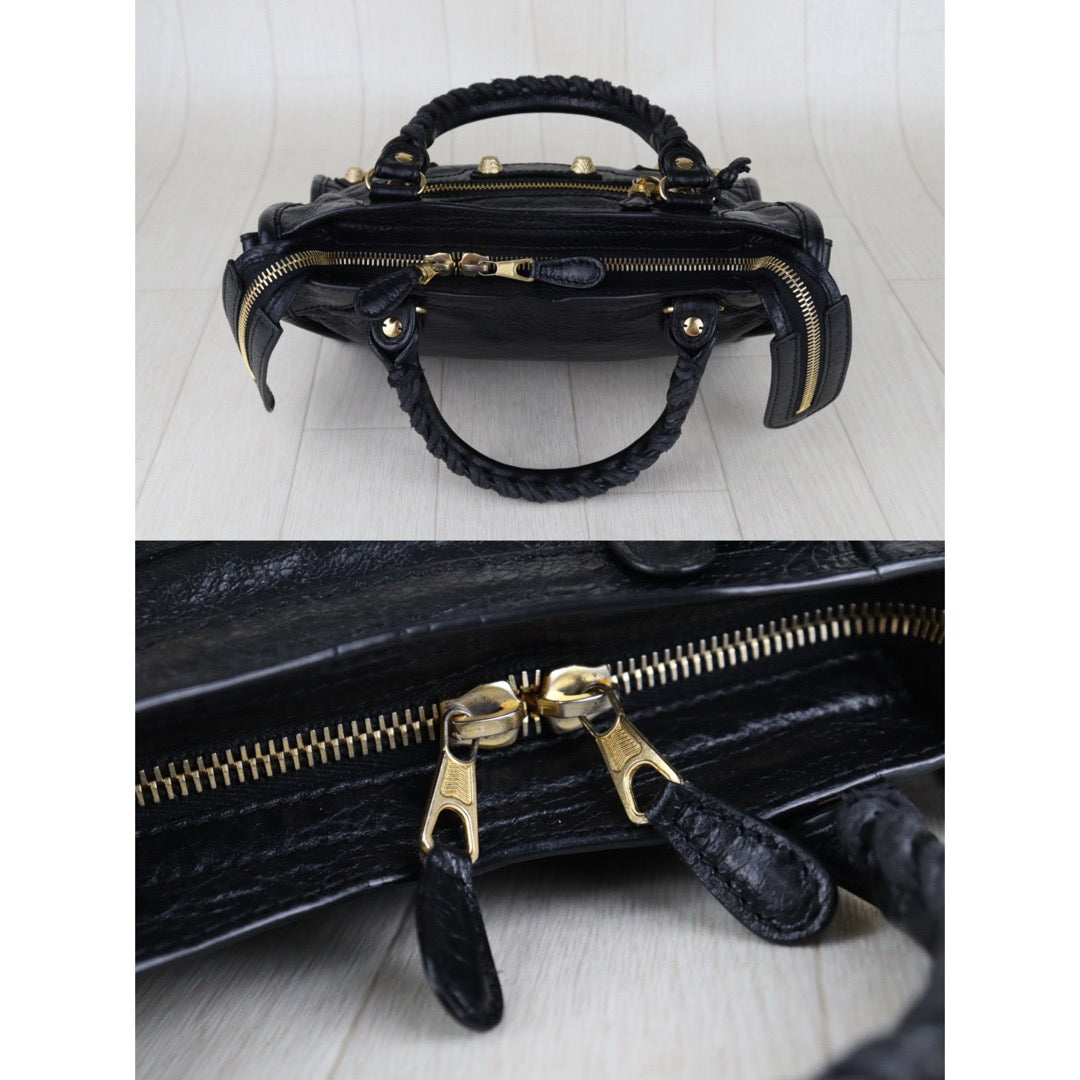 Very Good ( Rank A)｜Balenciaga Goatskin  Edge Classic City PM Black HandBag Shoulder Bag Current Model ｜S26020401