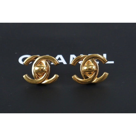 Rank A ｜CHANEL Vintage 18K Gold Plating Earrings  Made In 1995 Year ｜23101205