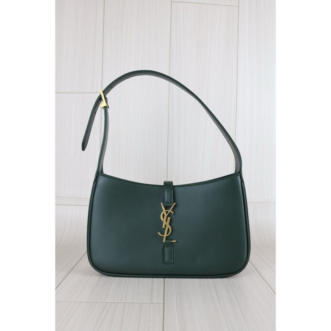 Wholesale｜Excellent（Rank SA）｜ B25030110