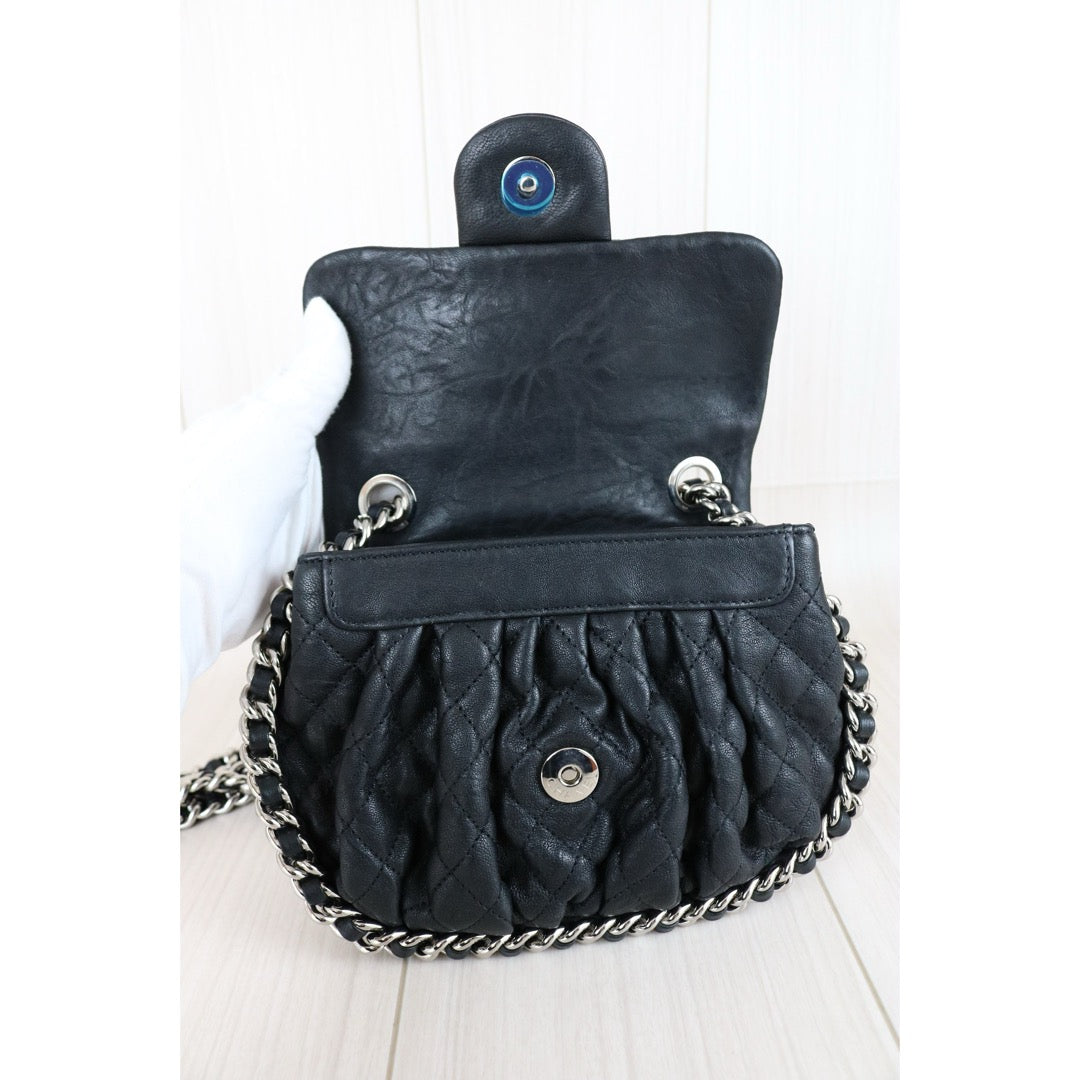 Include Entrupy Certificate of Authenticity｜Very Good ( Rank A)｜ CHANEL Calf Leather Chain Around Cloud Bag Shoulder Bag Black PM Made In 2013-2014Year｜S26031510