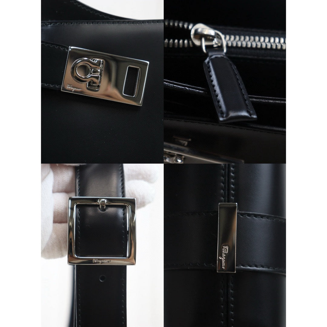 Very Good ( Rank A) ｜Ferragamo Calf Leather Shoulder Bag Black｜24102417