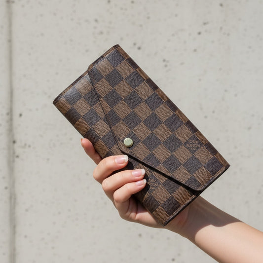 Include Entrupy Certificate of Authenticity｜Very Good ( Rank A)｜  Louis Vuitton Damier Sarah Long Wallet ｜26061101
