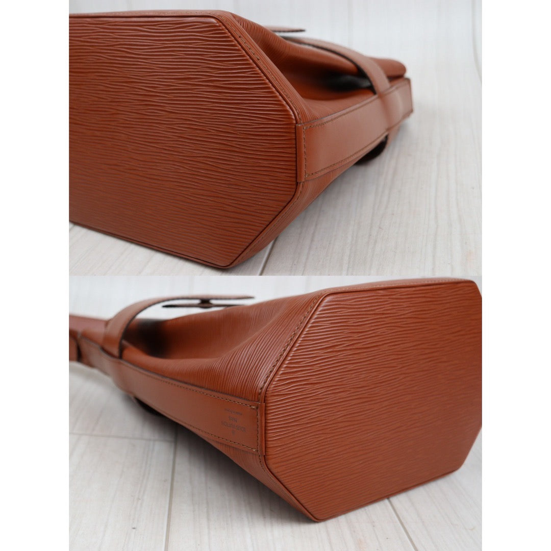 Rank A ｜ LV Epi Sack de Paul Shoulder Bag Brown｜23122301