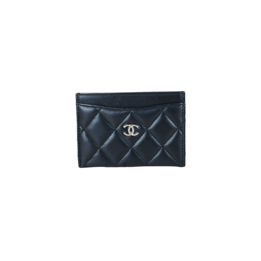 Include Entrupy Certificate of Authenticity｜Excellent（Rank SA）｜Chanel Lamb Skin Black Card Holder  Made In 2019Year ｜S26041404