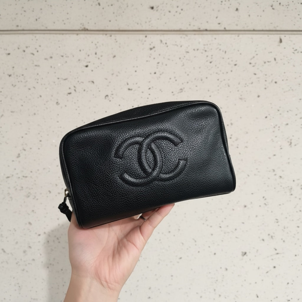 Include Entrupy Certificate of Authenticity｜Good ( Rank AB)｜ CHANEL Caviar Skin Vanity Case  Black Made In 1994-1996 Year｜26062901