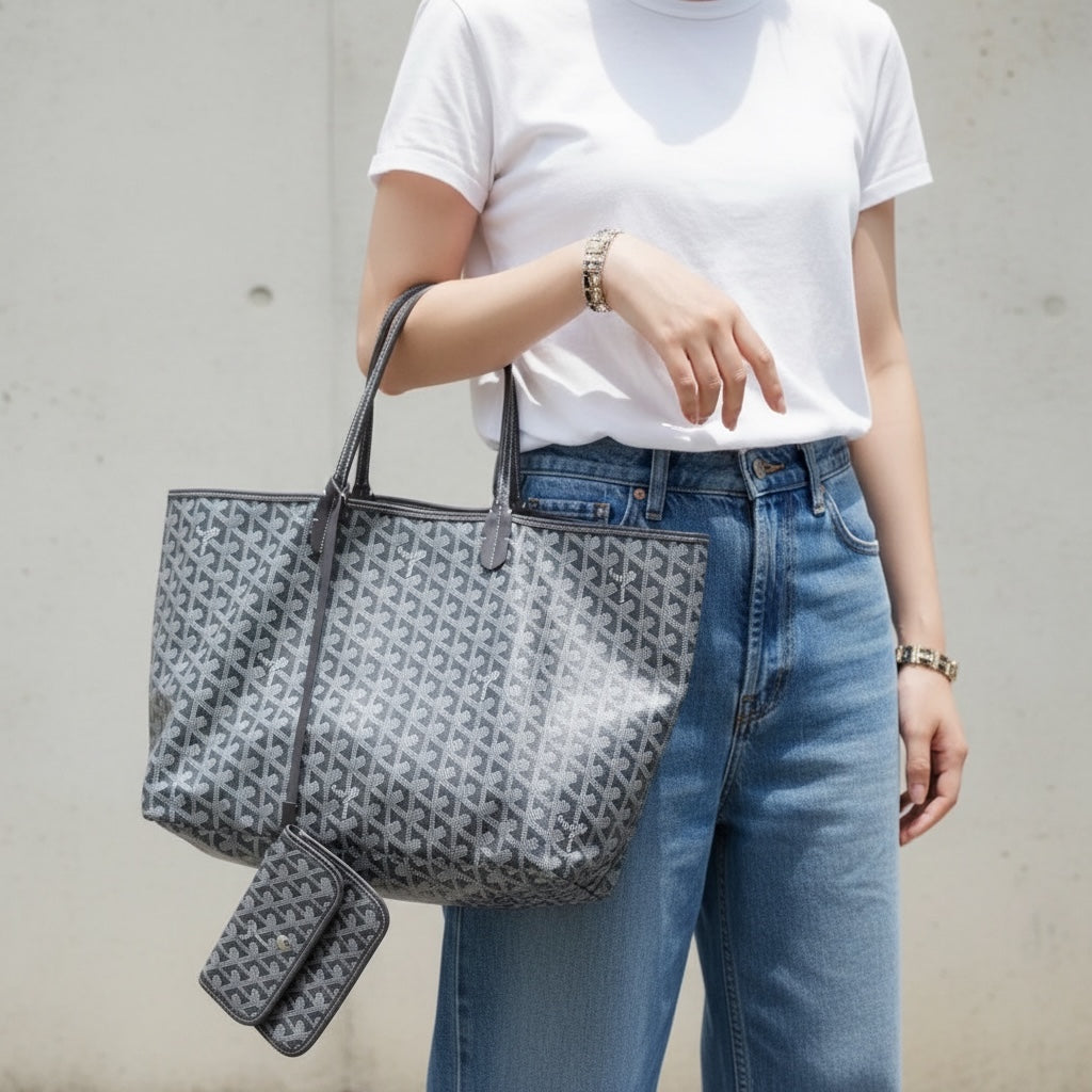 Include Entrupy Certificate of Authenticity｜Very Good ( Rank A)｜ Goyard Saint-Louis MM Tote Bag Gray｜S26030823
