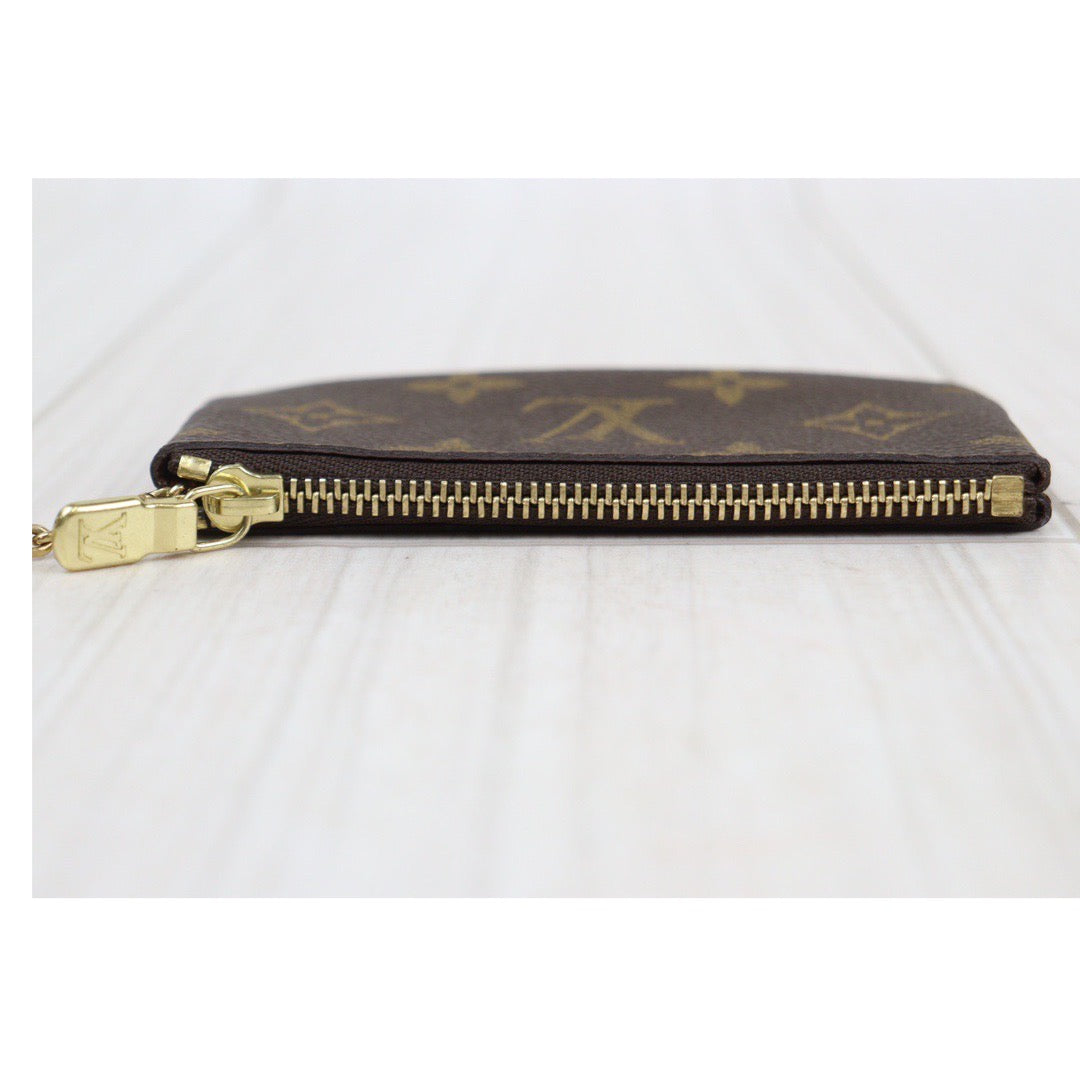Rank A ｜ LV Monogram Pochette Cre｜24030721