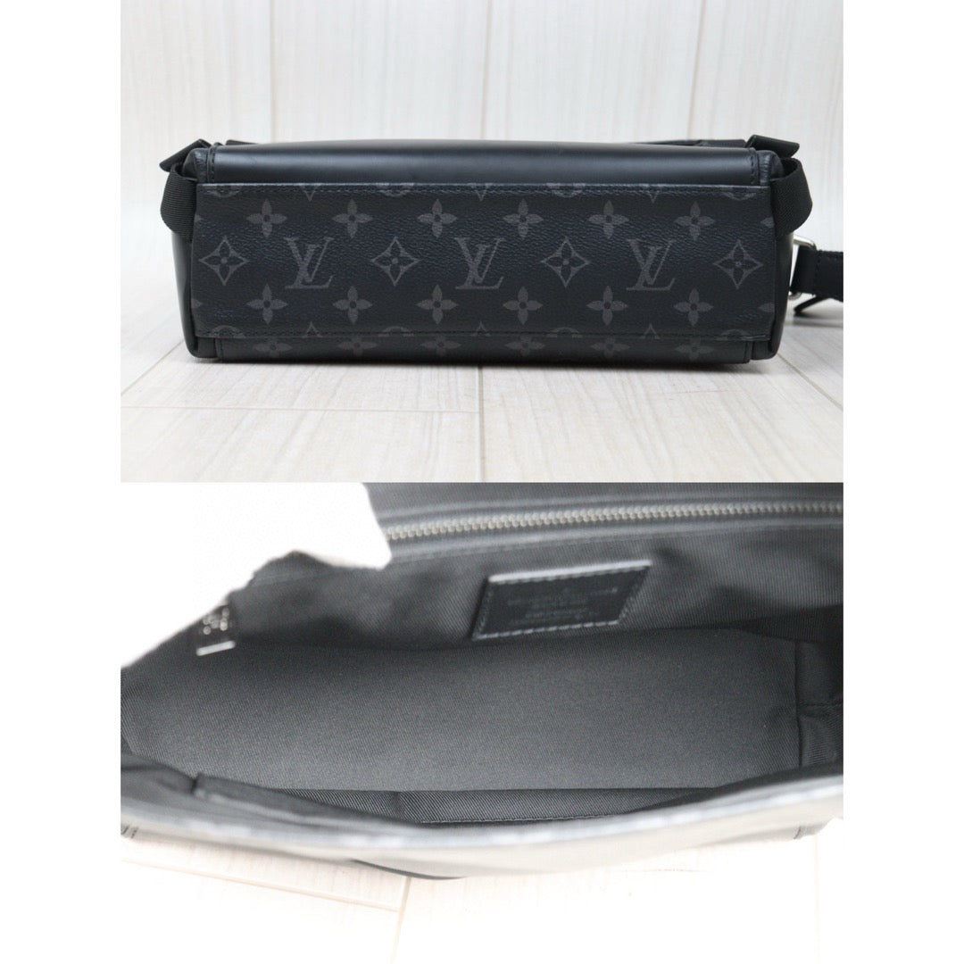 Very Good ( Rank A)｜ LV  Monogram Voyager Shoulder Bag Black｜P25012210
