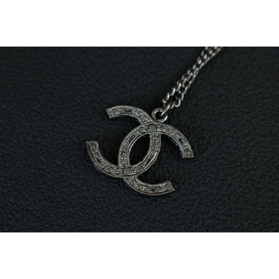 Include Authentic Detective Certificate of Authenticity｜Very Good ( Rank A) ｜ CHANEL A14K  Coco Mark  Rhinestone  Necklace｜S26062102