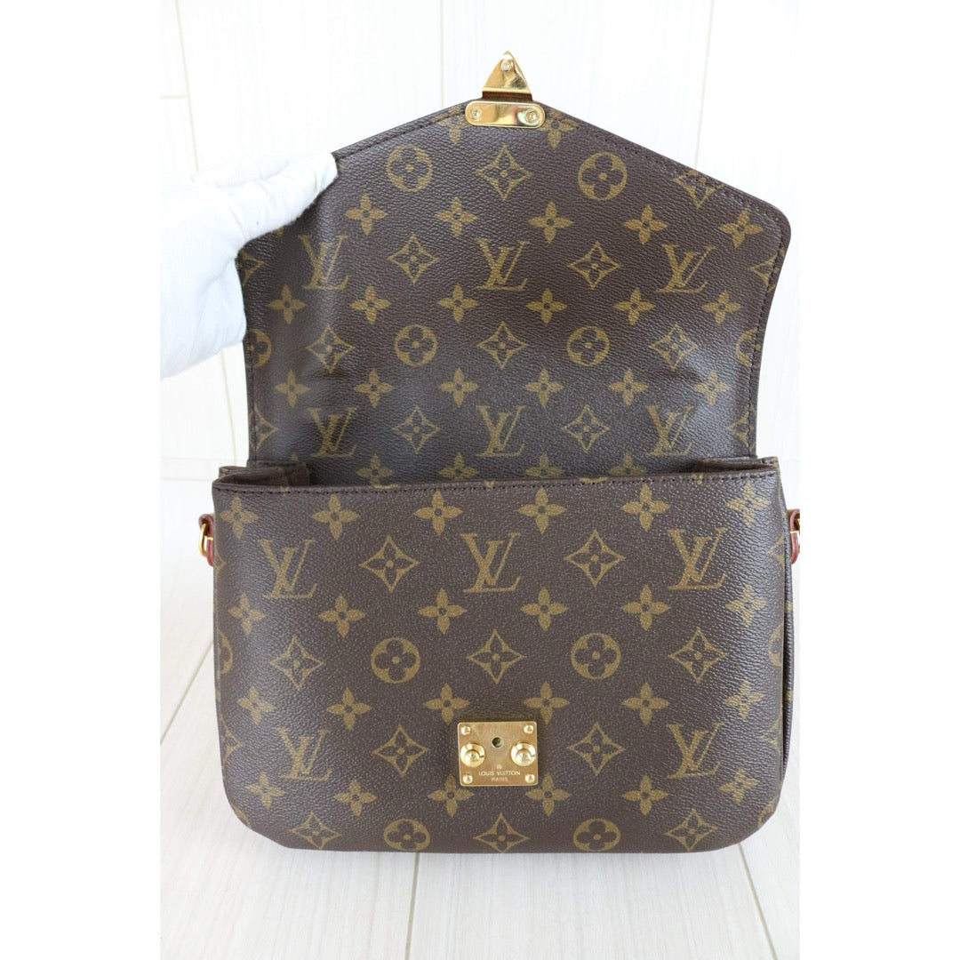 Good ( Rank AB)｜LV Monogram Pichette Metis ShoulderBag IC Chips Model｜S26011101