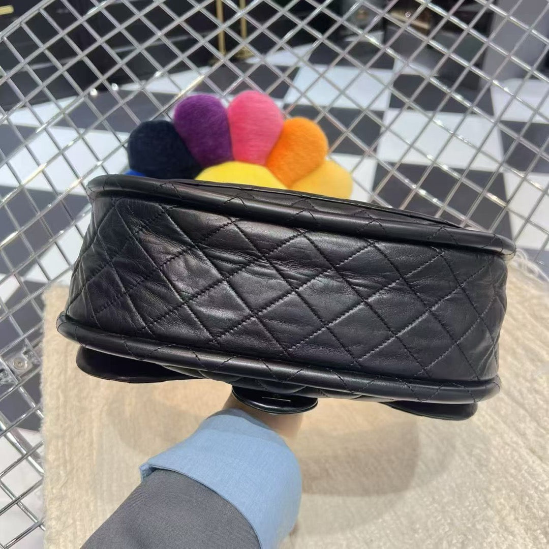 Very Good ( Rank A)｜ CHANEL Matrasse Hula Hoop Shoulder Bag Black