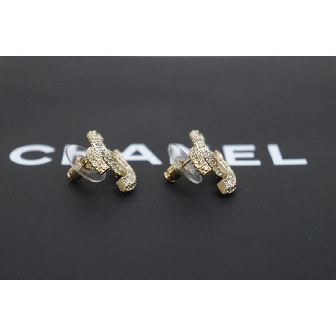 Include Authentic Detective Certificate of Authenticity｜Excellent（Rank SA）｜CHANEL B20V COCO Mark  Rhinestone Earrings Made In 2020Year｜S26050715
