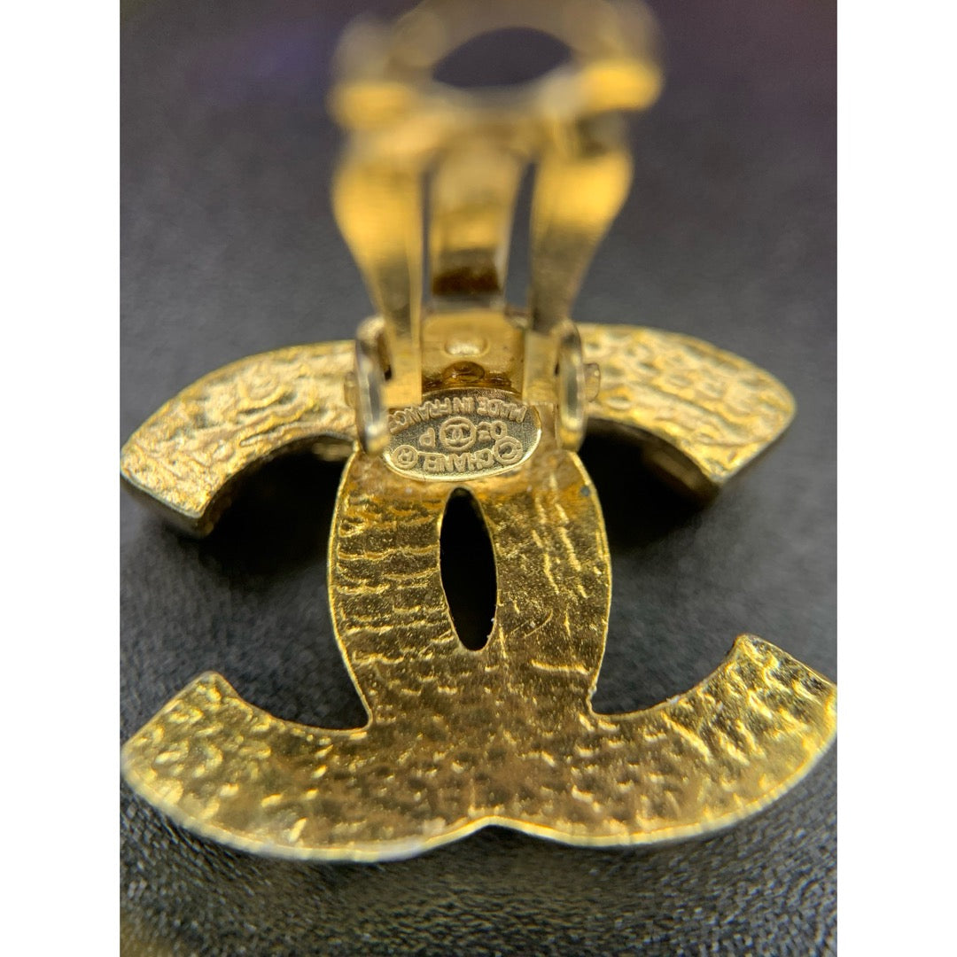 Very Good ( Rank A)｜ CHANEL Coco Mark Rivet Earrings Made in 2003Year｜V25071008