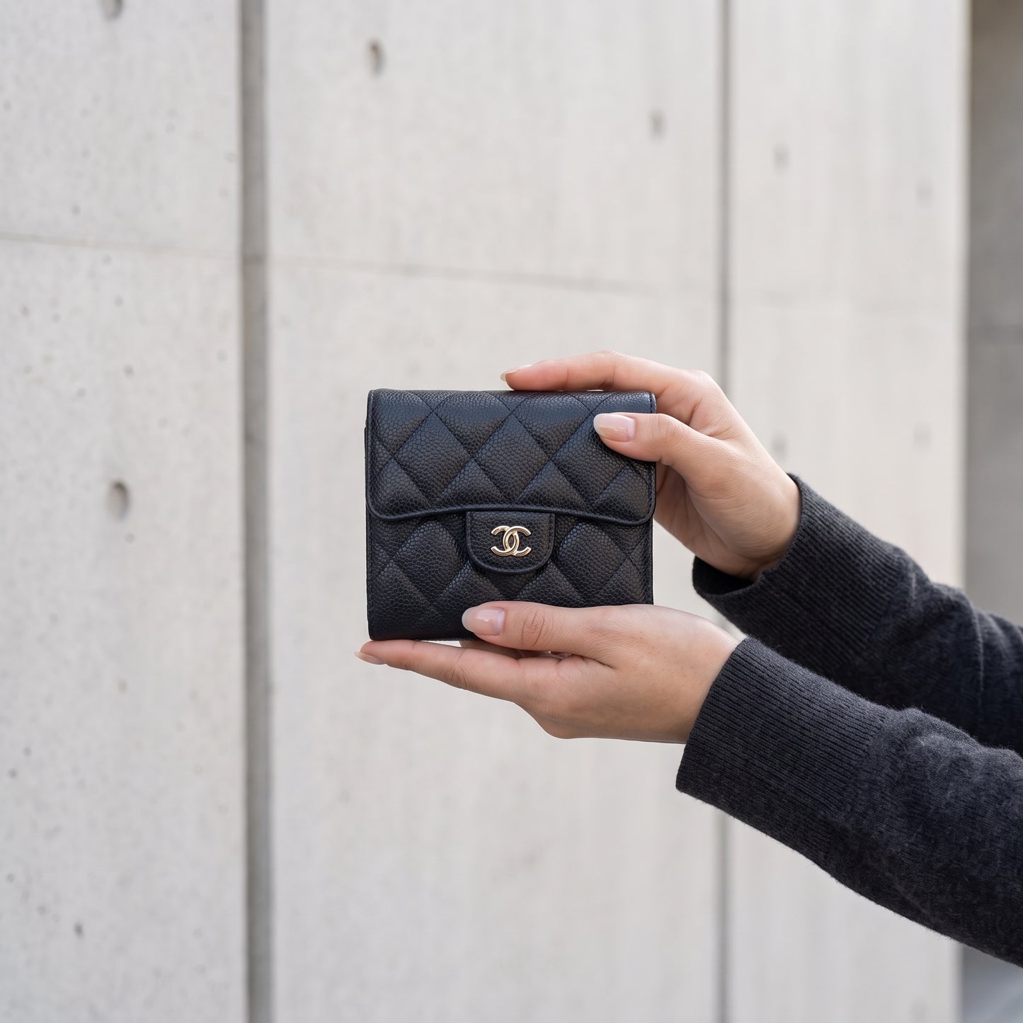 Include Entrupy Certificate of Authenticity｜Very Good ( Rank A)｜CHANEL Caviar Skin Black Wallet Made In 2019-2020Year｜X26052601