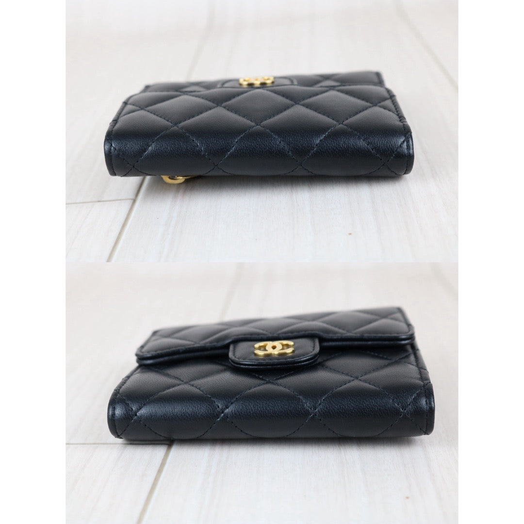 Include Entrupy Certificate of Authenticity｜Very Good ( Rank A)｜CHANEL Lamb Skin Black Wallet Made In 2018-2019Year｜S26050703