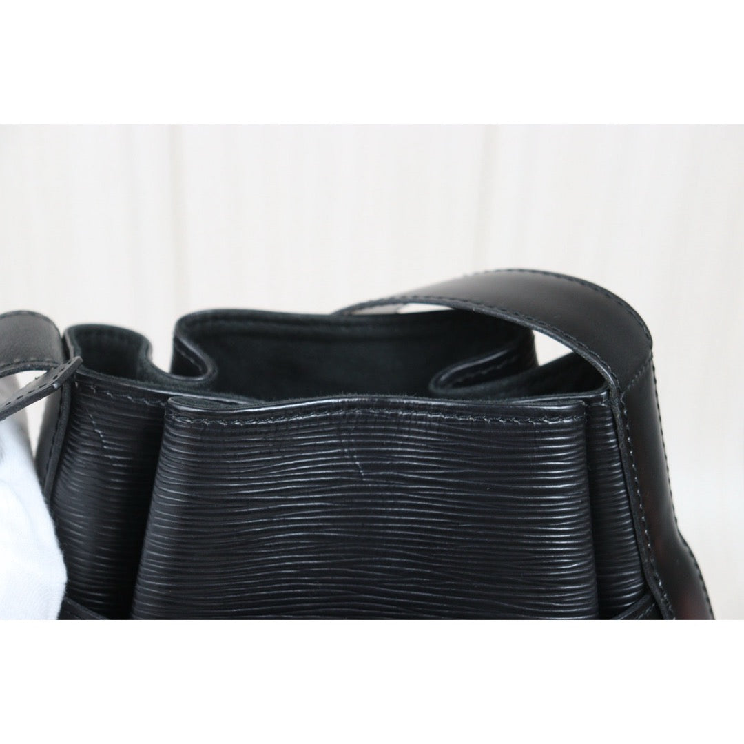 Include Entrupy Certificate of Authenticity｜Good ( Rank AB)｜Louis Vuitton Epi Sack de Paul Shoulder Bag Black｜26100805