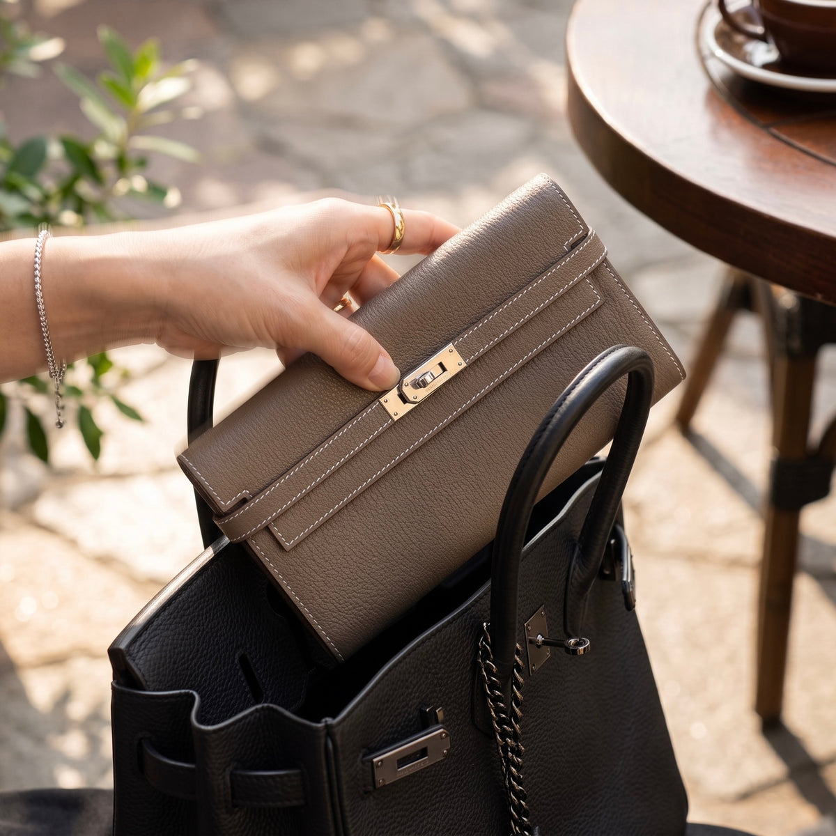 Include Entrupy Certificate of Authenticity｜Excellent（Rank SA)｜ HERMES Goatskin Kelly Long Wallet Etoupe □Q Stamp Made In 2013Year｜Z26100803