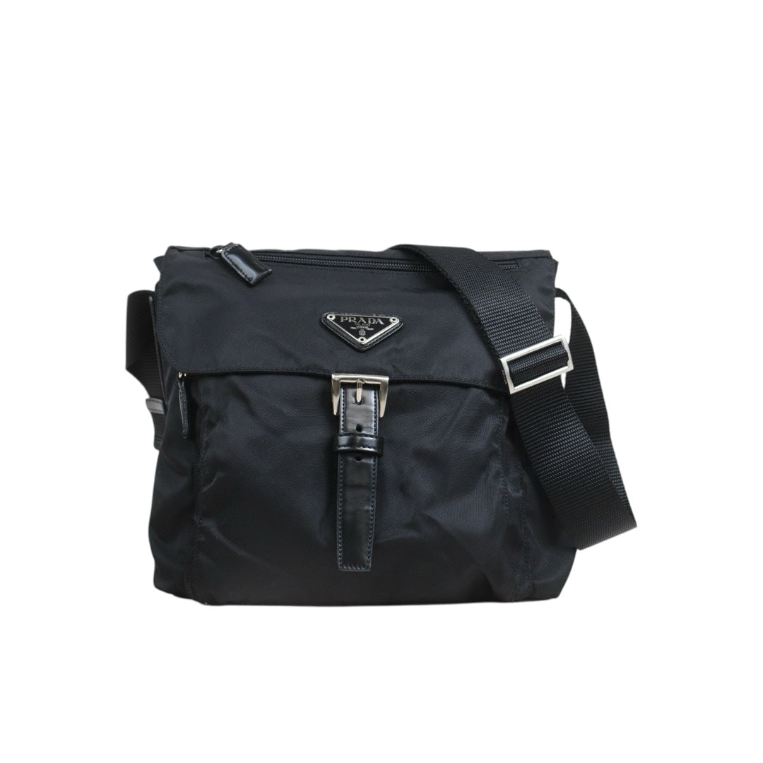 Include Entrupy Certificate of Authenticity｜Very Good ( Rank A) ｜Prada  Vela Nylon Black Shoulder Bag｜26091803