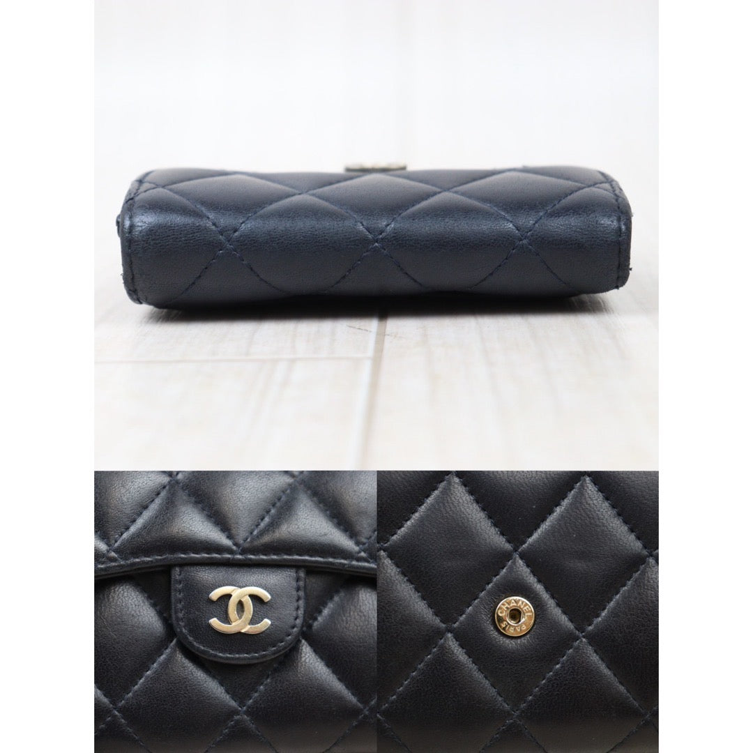 Rank AB｜Chanel Lamb Skin Wallet Navy Made in 2014-2015 Year｜V24061701