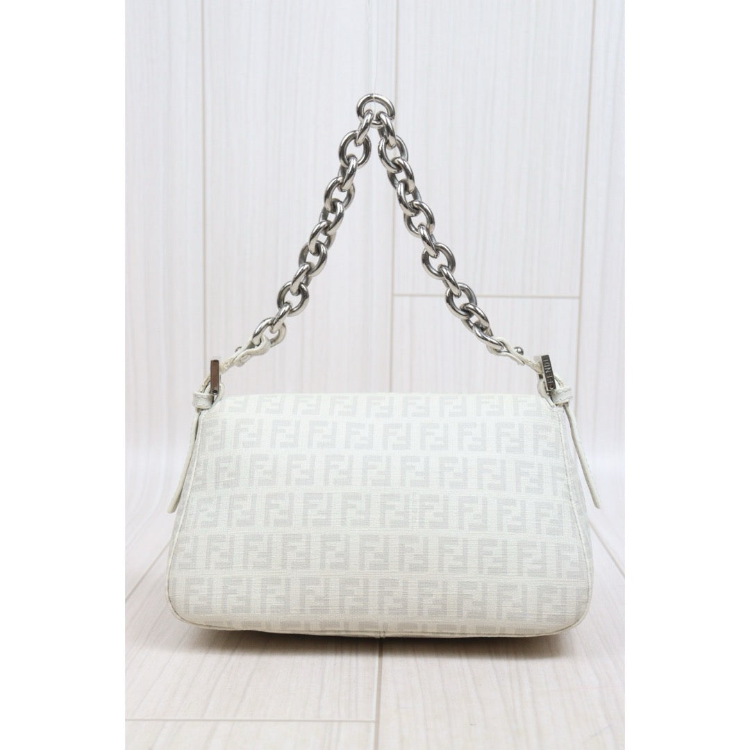 Include Entrupy Certificate of Authenticity｜Good ( Rank AB)｜ FENDI Zucca Mamma Baguette Shoulder Bag White｜S26060611