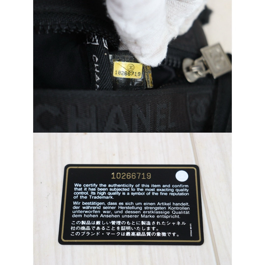 Very Good ( Rank A) ｜ CHANEL Rabbit Fur Canvas Shoulder Bag Black  Made In 2005-2006Year｜W24080703