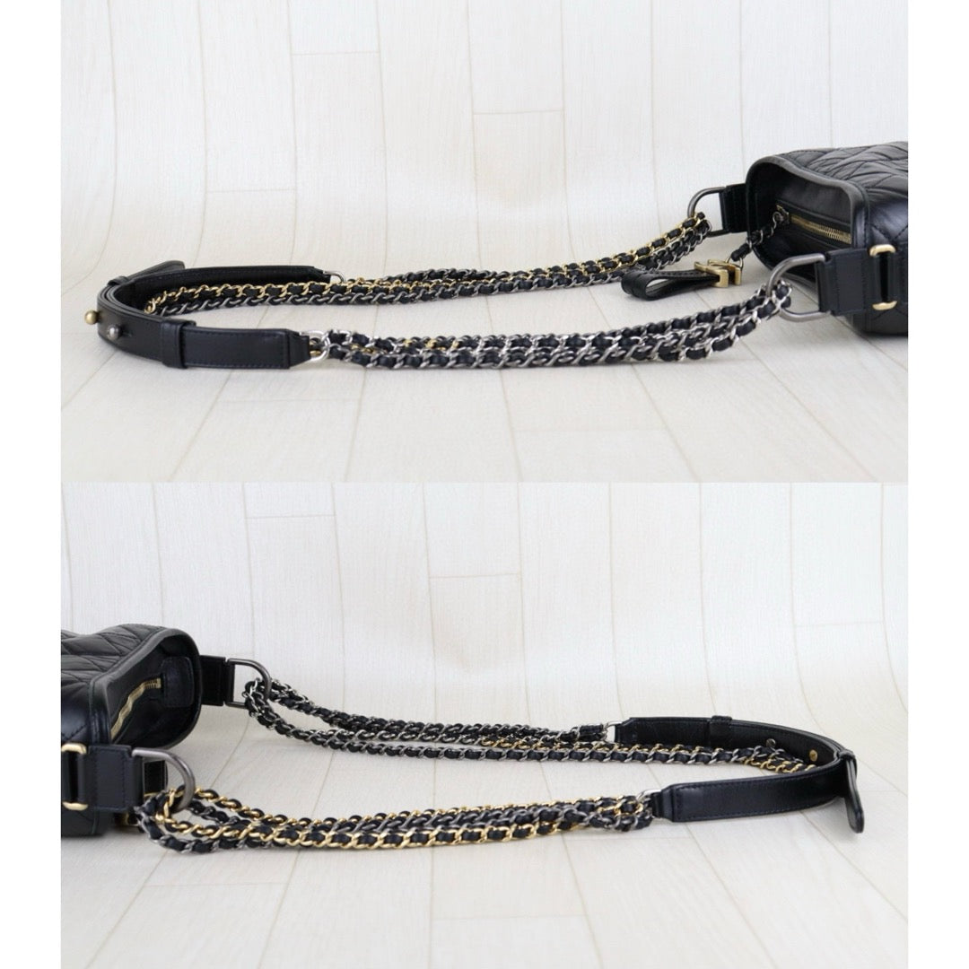 Very Good ( Rank A) ｜CHANEL PM Gabrielle Aged Calfskin Shoulder Bag Black Made in 2019 Year｜H25011322