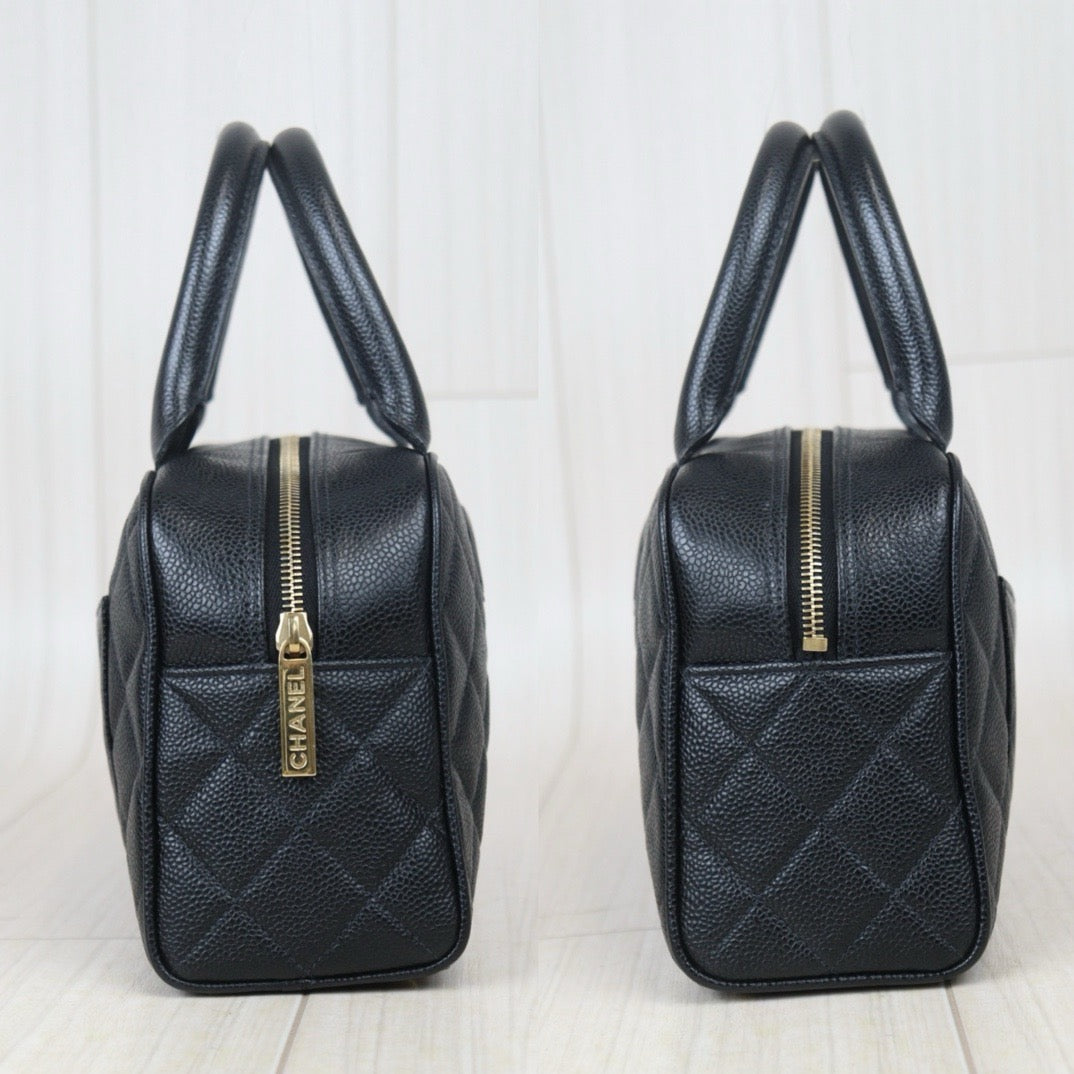 Very Good ( Rank A)｜ CHANEL  Caviar Skin Leather Calf Leather Bowling Bag Hand Bag Made In 2003～2004 Year｜24092607