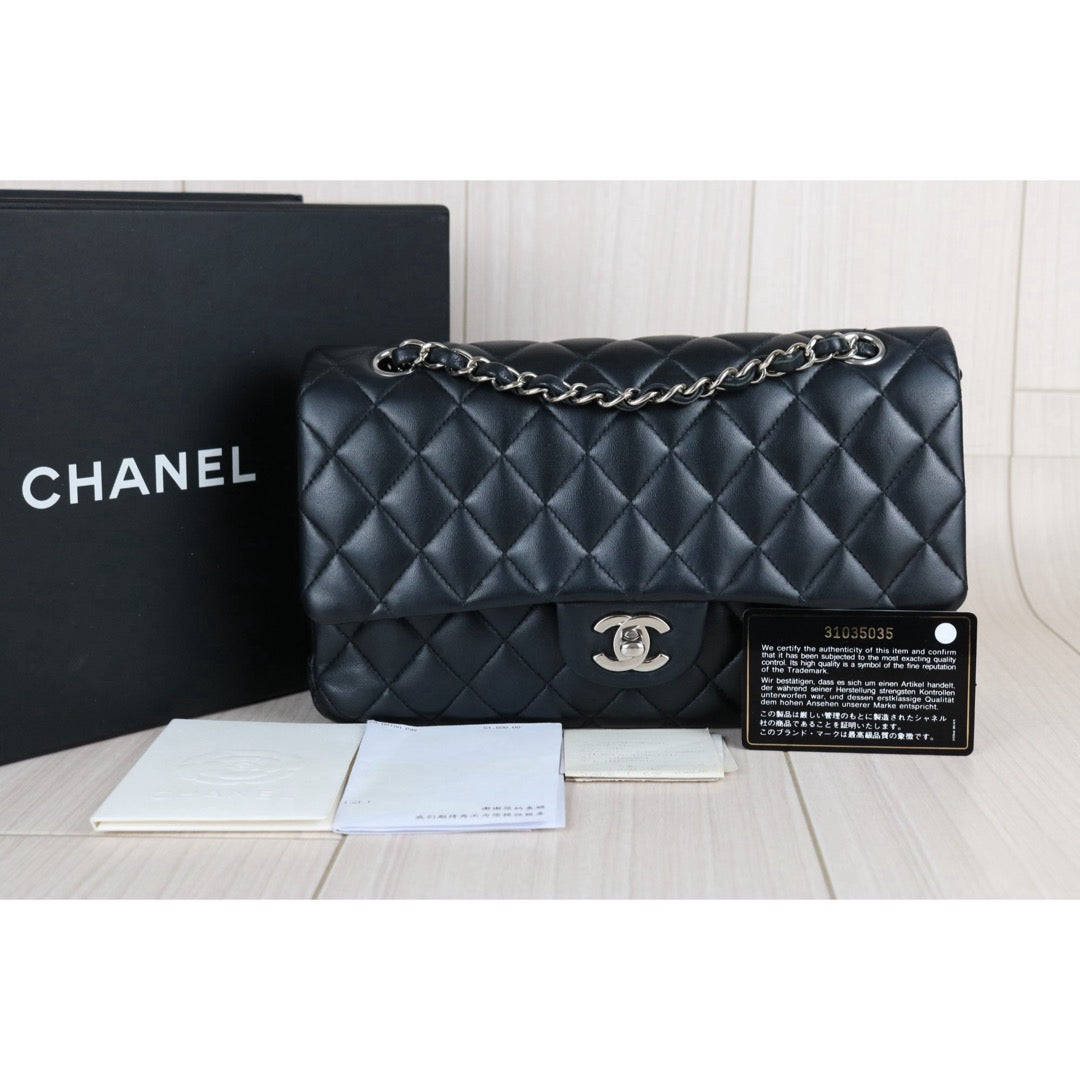 Include Entrupy Certificate of Authenticity｜Very Good ( Rank A)｜ CHANEL Lamb Skin Matrasse Chain Double Flap 25 Shoulder Bag  Black Made In 2021-2022Year｜S26052207