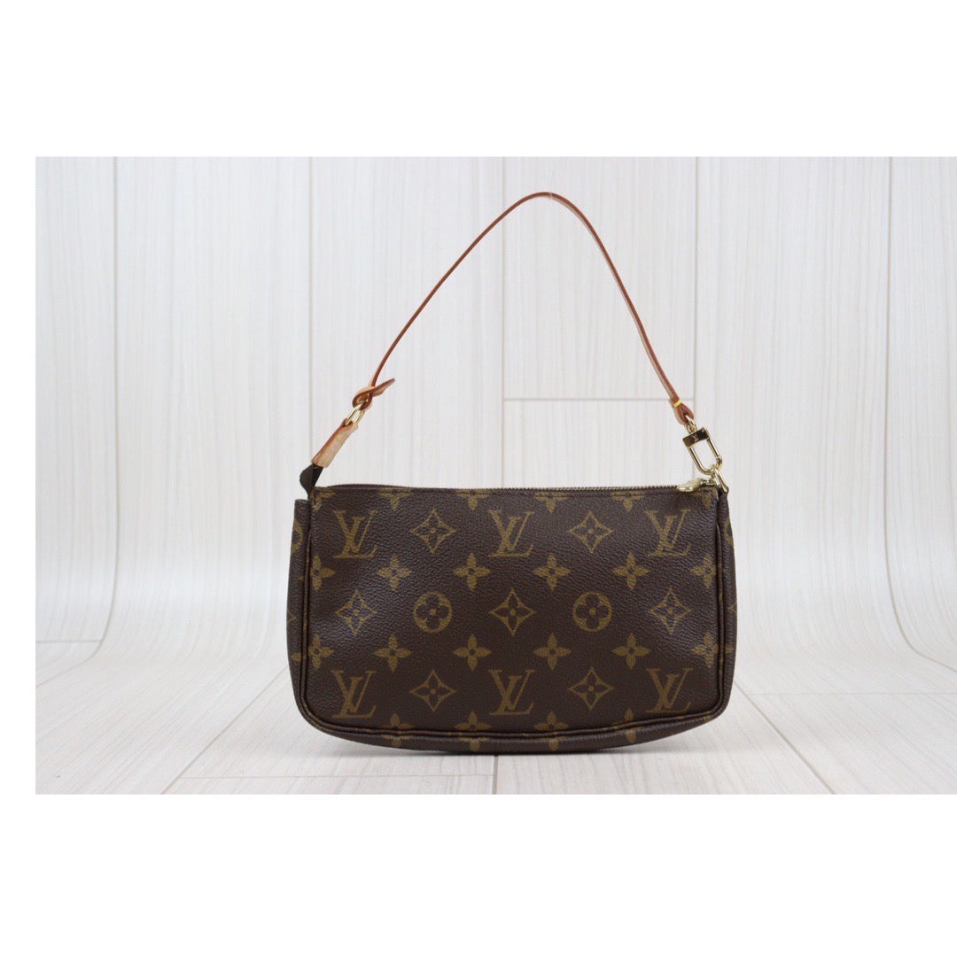 Rank A ｜ LV Monogram Pochette Accessoires ｜24011217